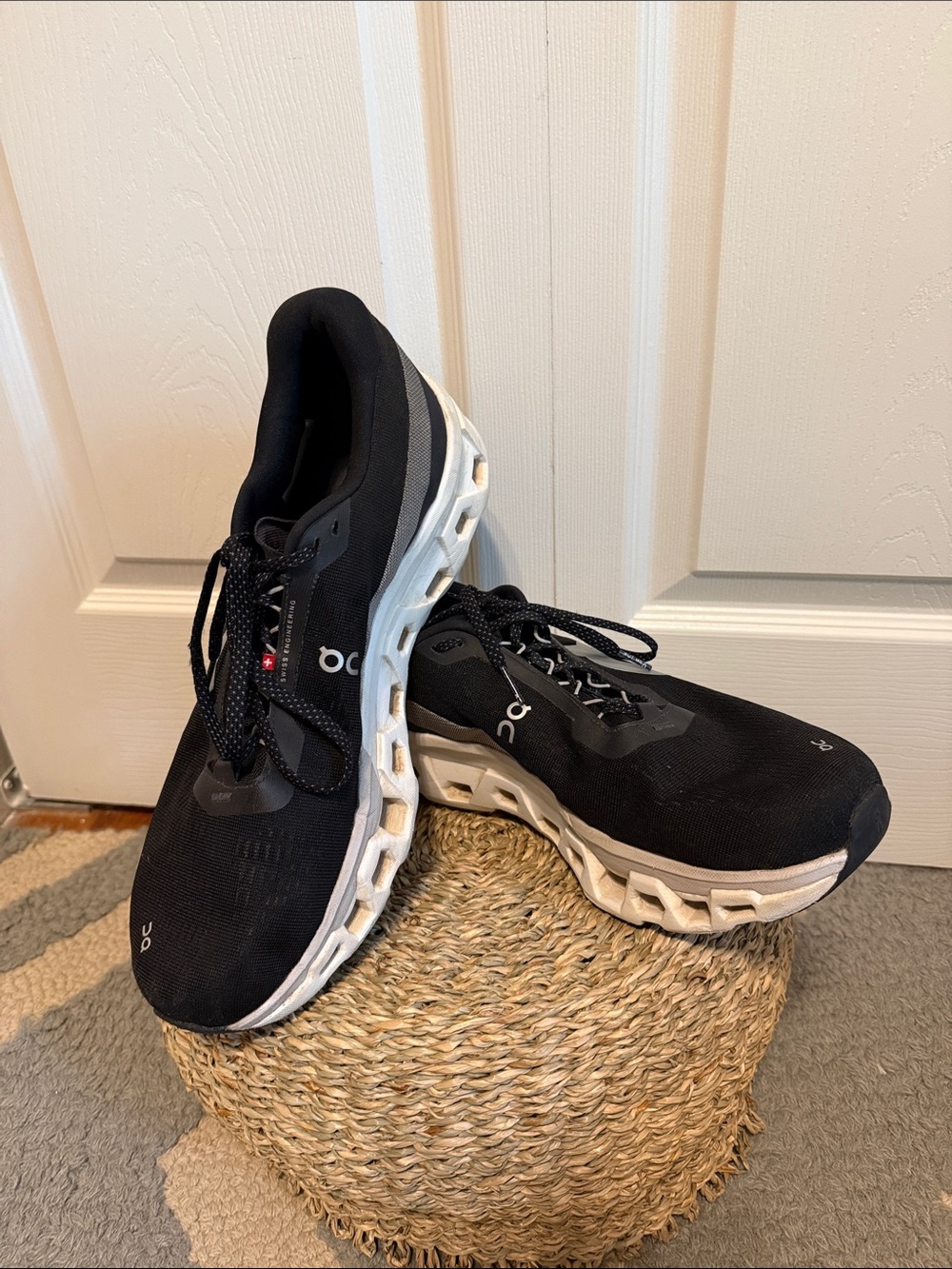 On Cloud Men's Black Performance Running Shoes with White Sole